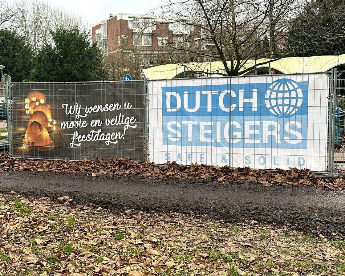 bouwhekspandoeken Op maat gemaakt bouwhekdoek voor een bouwproject